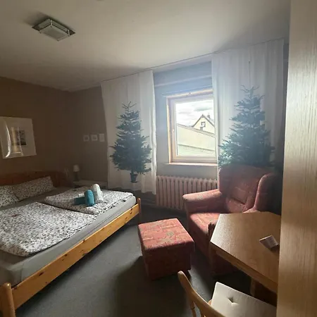 Landgasthof Zur Fichte מלון 3*