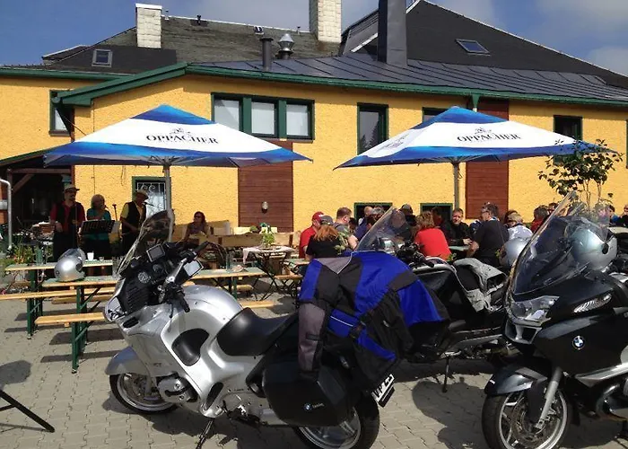 Landgasthof Zur Fichte 호텔 Bärenstein